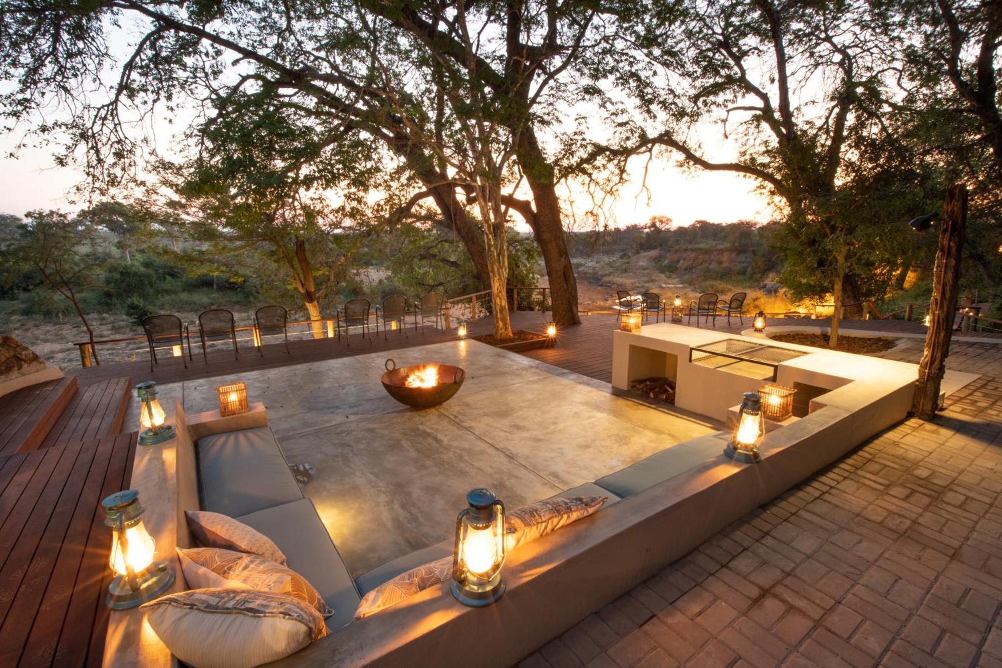 Nyala Safari Lodge Hoedspruit Exterior photo